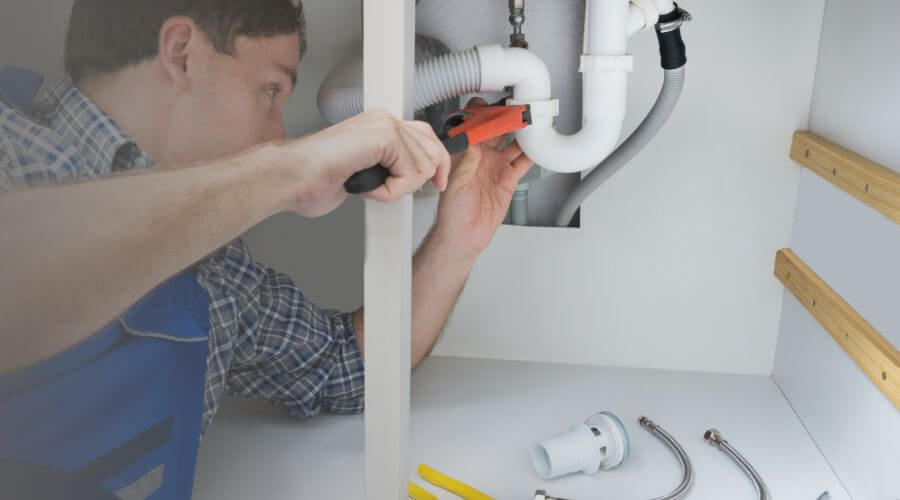 Professional expert plumbing services in Powers, OR